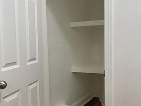 5th image of 10 Yeamans St #9