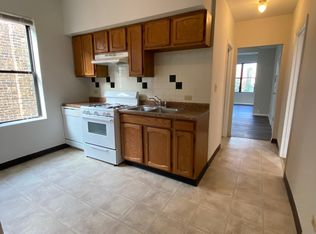 2245 N Western Ave APT 3F, Chicago, IL 60647