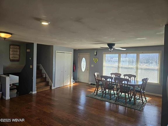 3rd image of 37 Pineview Dr