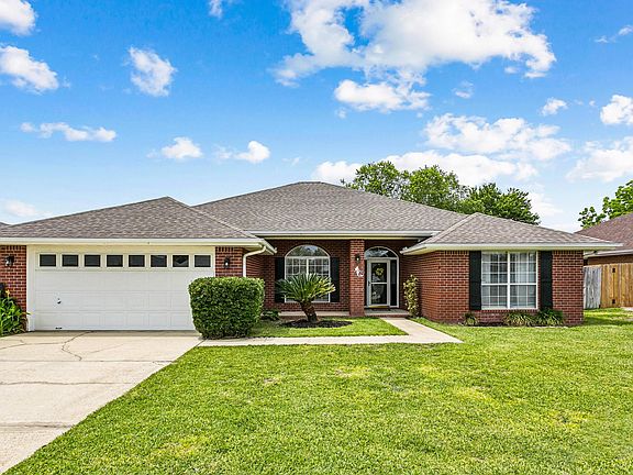 3rd image of 2298 Heritage Cir