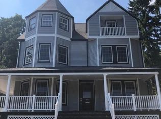 82 Christopher St FLOOR 1, Montclair, NJ 07042