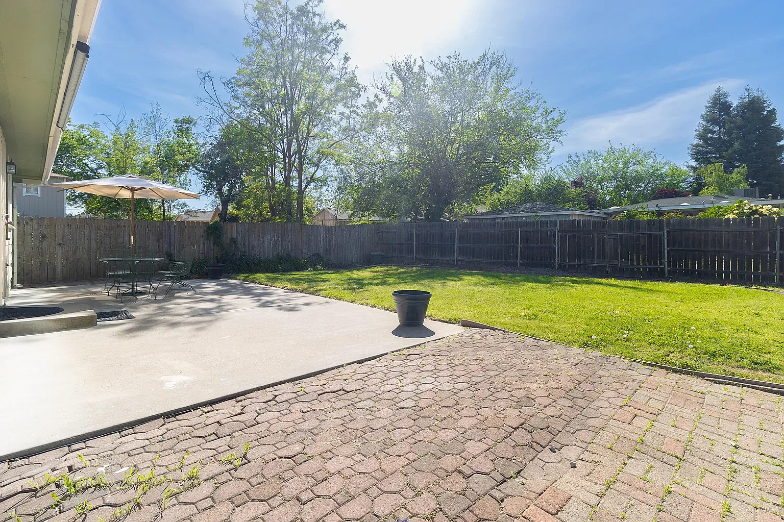 3 bed, 1332 sqft, $2,150 — Photo 3