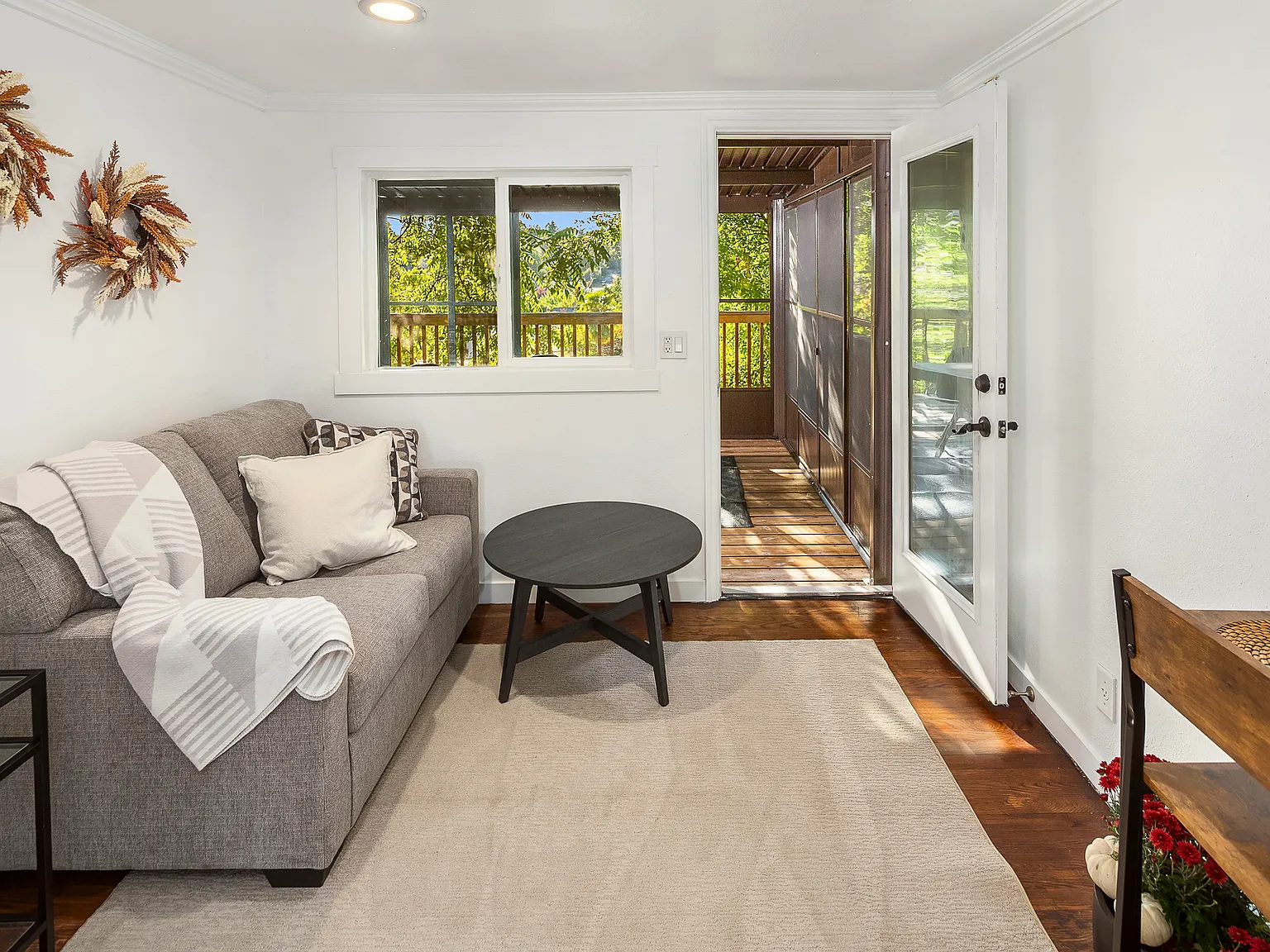 2 bed, 770 sqft, $3,500 — Photo 4