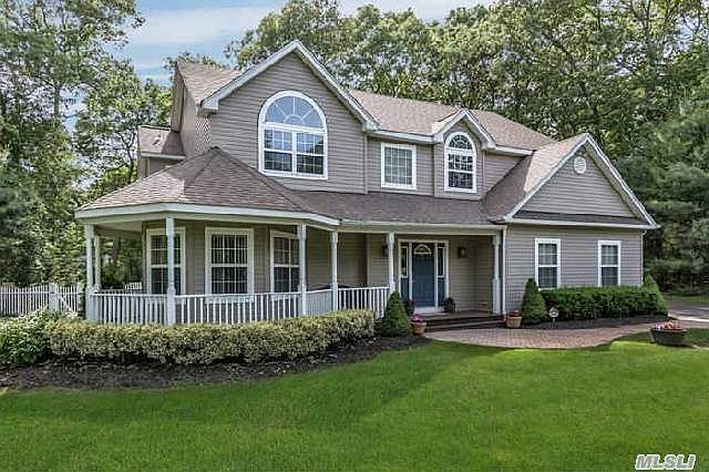 1st image of 7 Stem Ln