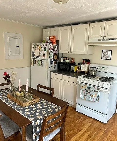 157 School St #2 — Photo 7