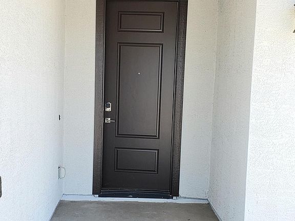 3rd image of 2027 E Brooklyn Dr