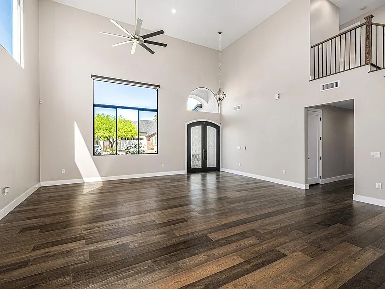 3821 E Devonshire Ave — Photo 34