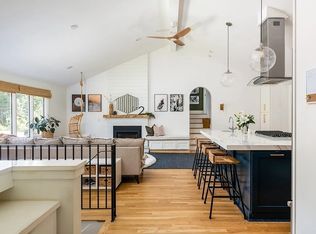 2 Hazelwood Dr, Hingham, MA 02043