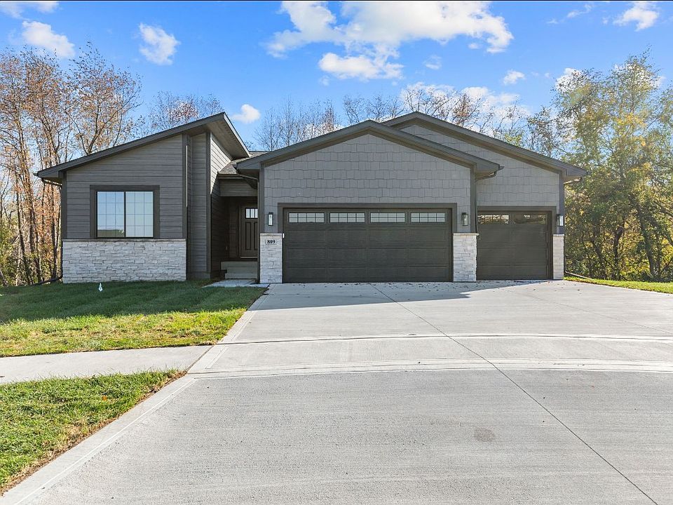 1st image of 809 Whitetail Ct