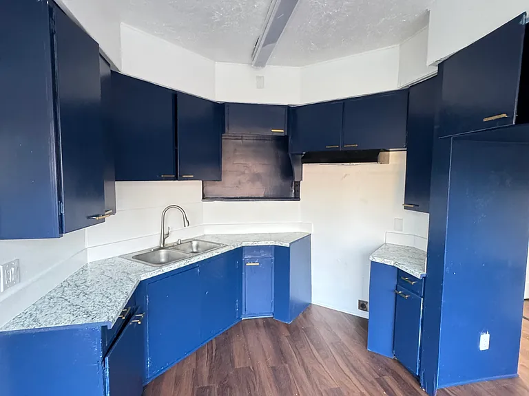 878 Granville Dr — Photo 17