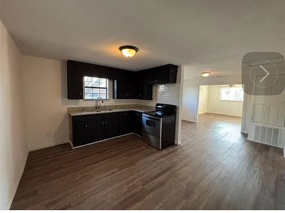 4th image of 3608 Alhambra Dr