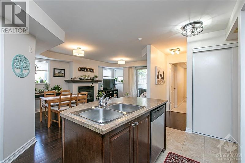 Ottawa Apartment for rent - 2 Bedrooms — photo 2