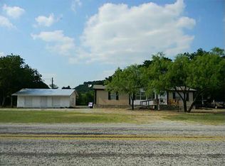 108 Western Dr, Gordon, TX 76453