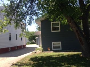 1320 8th St N, Fargo, ND 58102