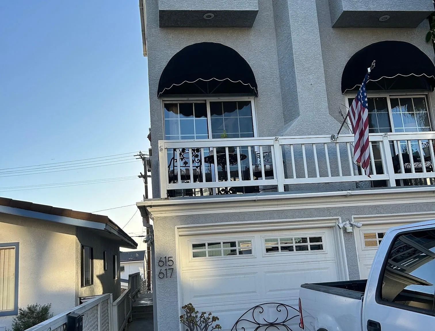 3 bed, 2.5 bath, 2200 sqft, $7,950 — Photo 1