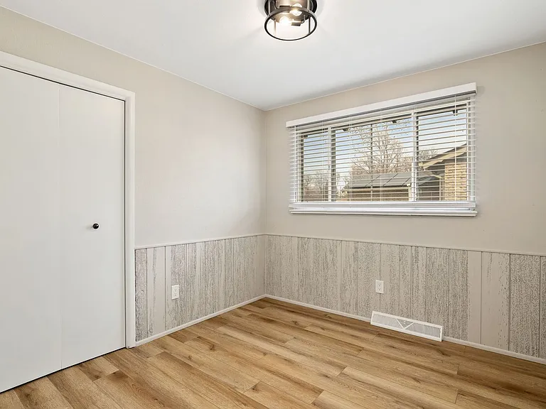 6010 Garrison St — Photo 8