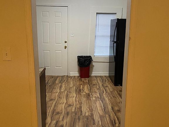 2nd image of 318 Pollard St