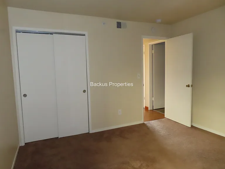 530 Pheasant Ridge Rd — Photo 15