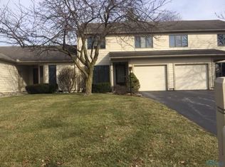 6 Gatewood Rd, Waterville, OH 43566