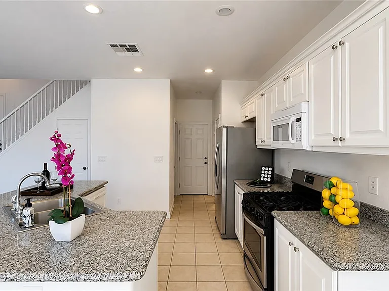 8083 Retriever Ave — Photo 6