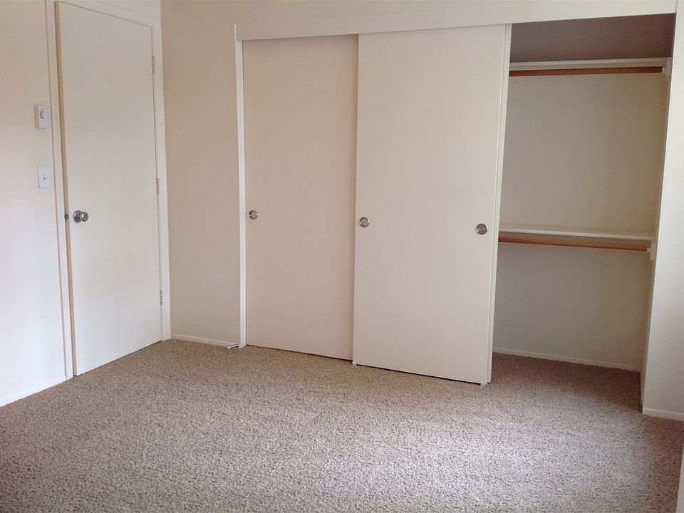 1st image of 22 NE Tandem Way APT 379