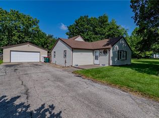 4047 N Neely Ave, Decatur, IL 62526