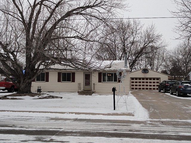 1st image of 2916 W North Front St