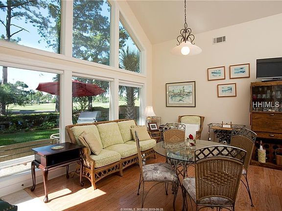 3rd image of 57 Santa Maria Dr