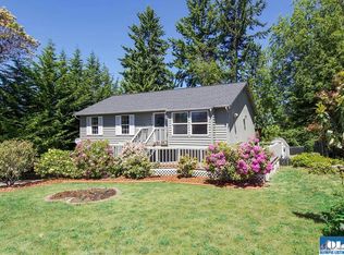 2409 W 14th St, Port Angeles, WA 98363