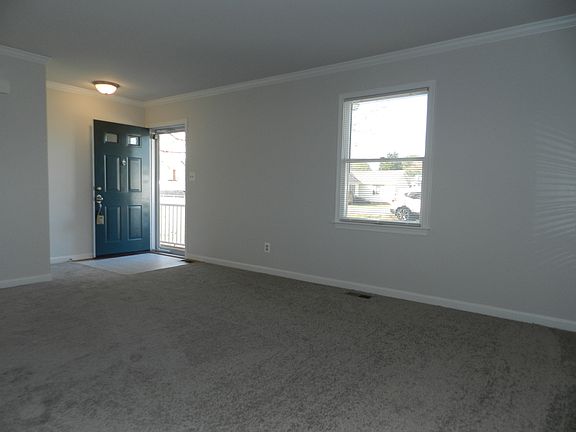 2nd image of 206 Gerber Dr