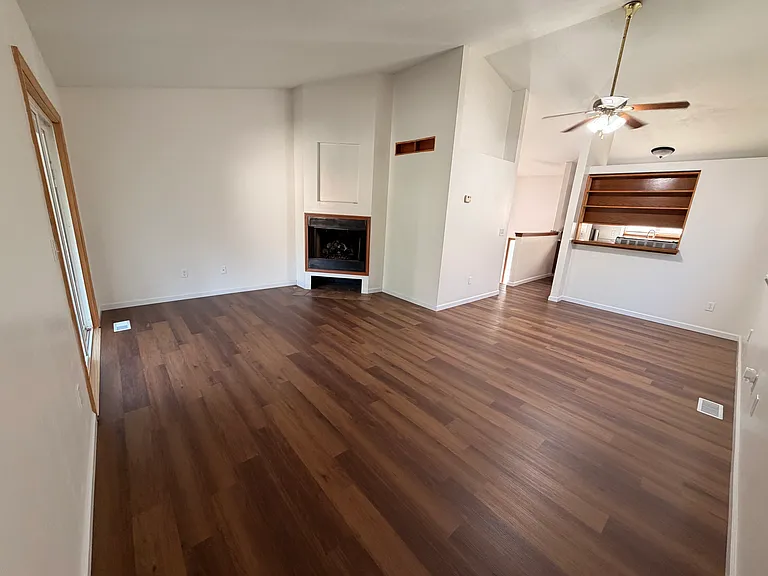 3210 S Handley St #201 — Photo 7