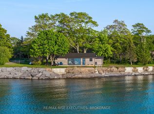 682 Salmon Point Rd, Prince Edward County, ON K0K1P0