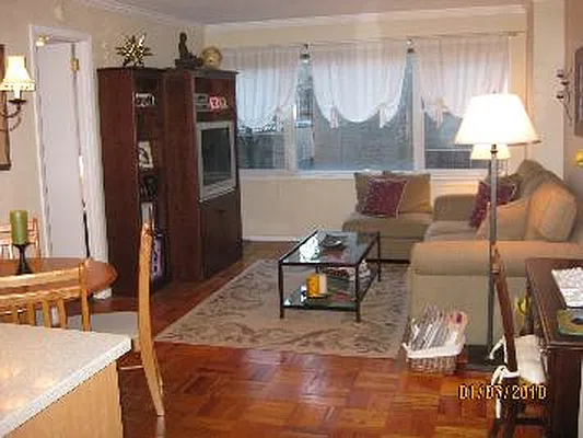Sold by Corcoran | media 2