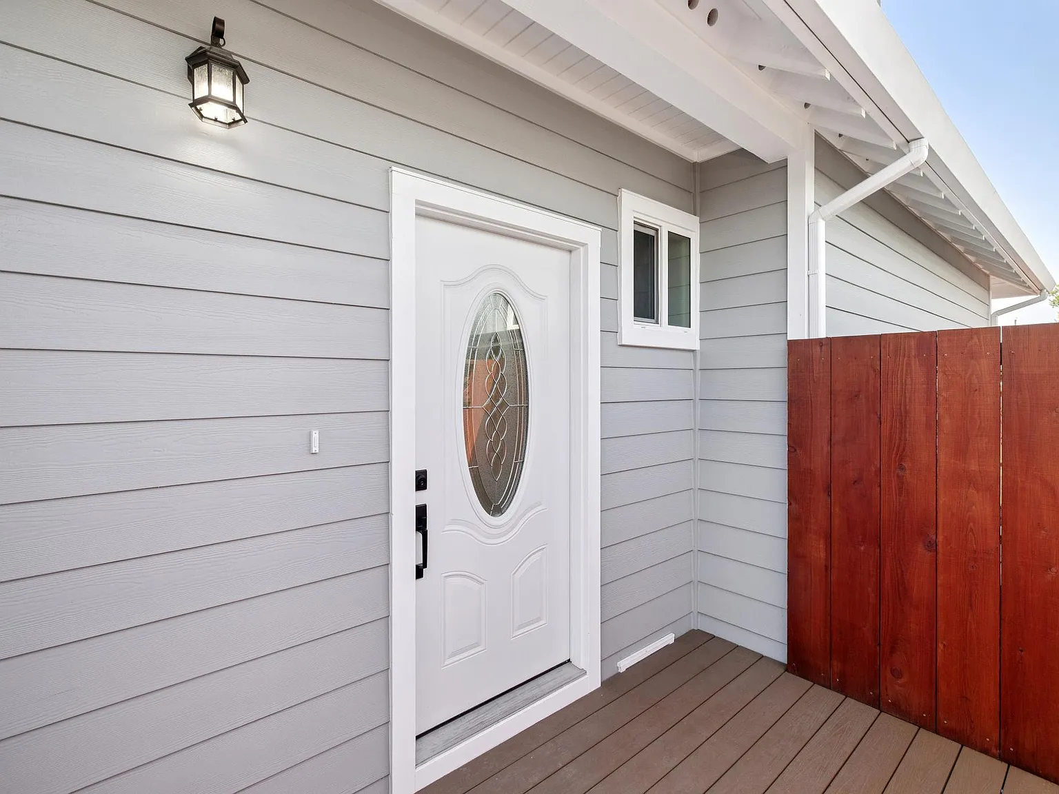 1 bed, 544 sqft, $3,200 — Photo 2