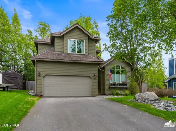 8051 Chipper Tree Cir, Anchorage, AK 99507