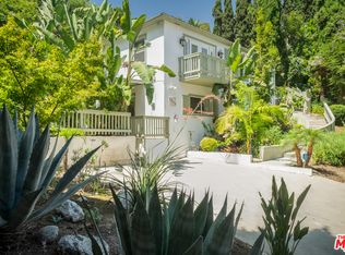1063 Oneonta Dr, Los Angeles, CA 90065