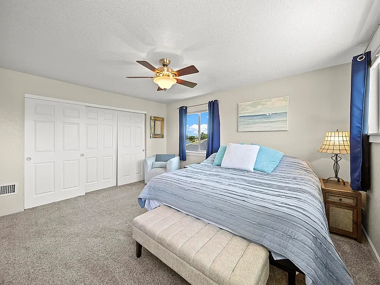 22492 Edgewater Dr — Photo 18