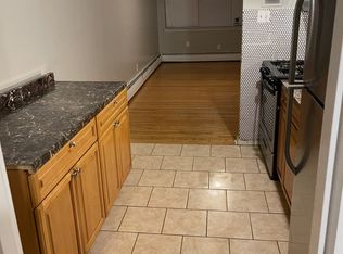6347 Hegerman St, Philadelphia, PA 19135