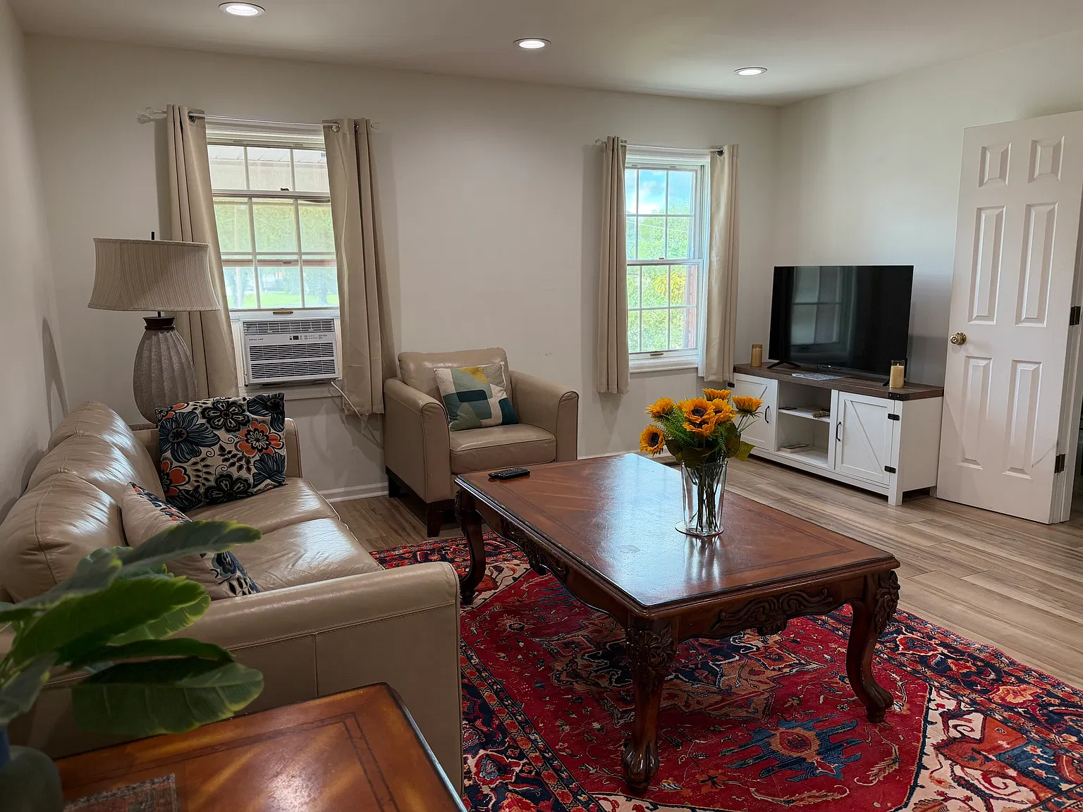 2700 Tremainsville Rd — Photo 4