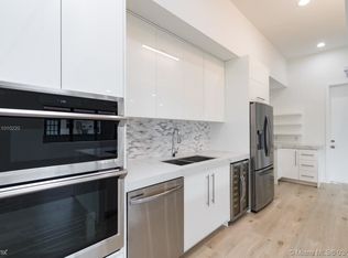 3040 SW 21st St, Miami, FL 33145