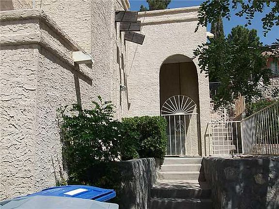 4th image of 4807 Excalibur Dr #B