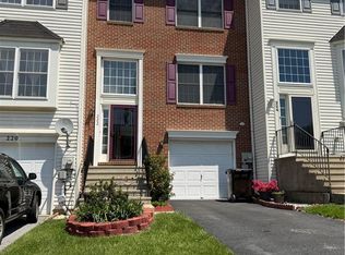 222 N Oak St, Freemansburg, PA 18017