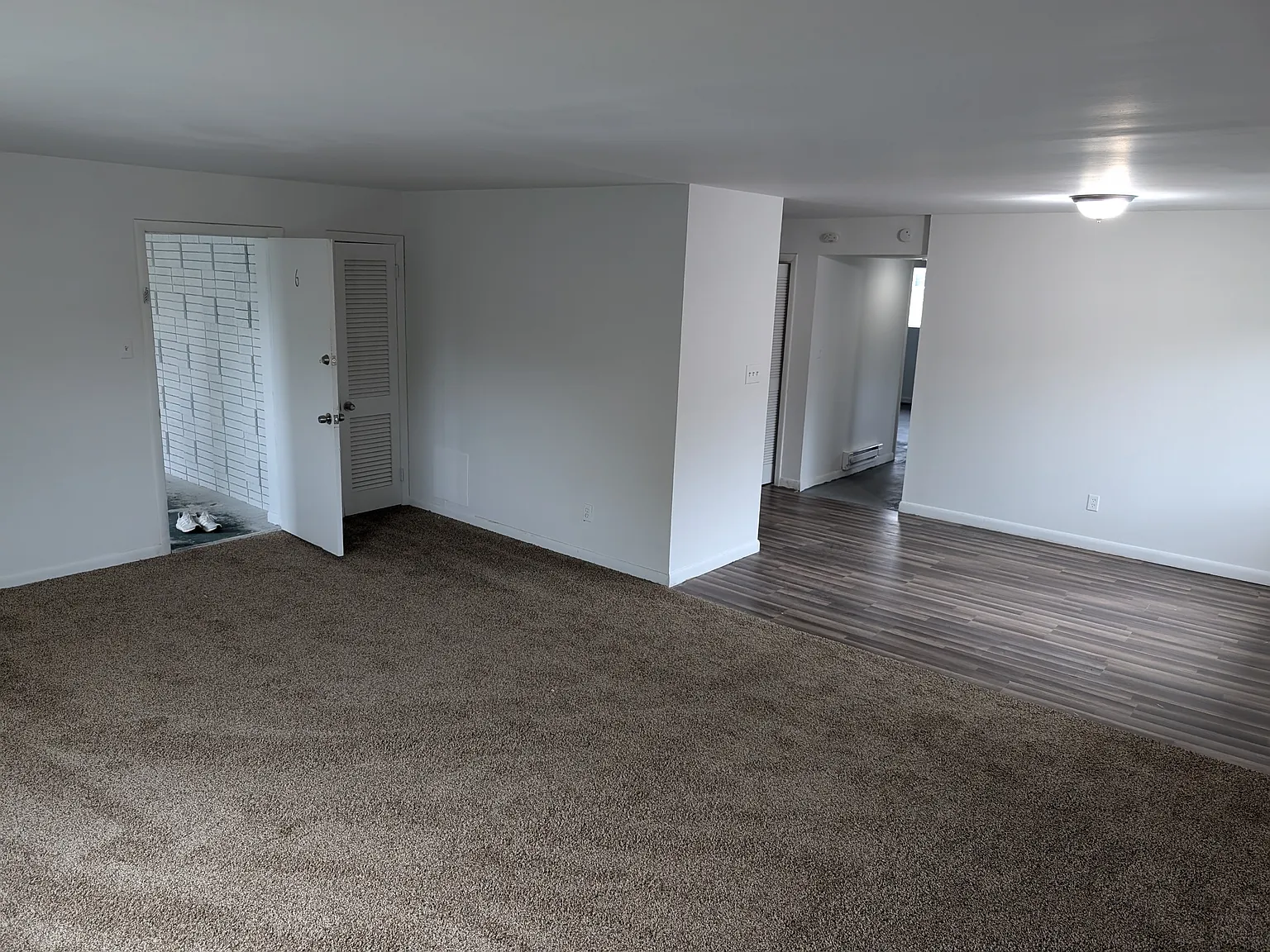 96 Cromwell Place 45405 - 6 — Photo 2