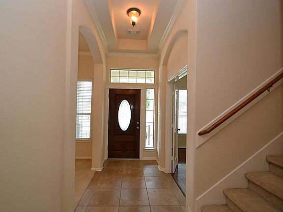 3rd image of 28303 Fair Chase Ct
