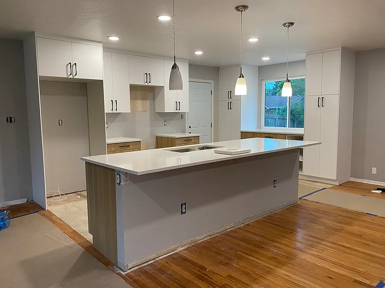 375 Empire St — Photo 2