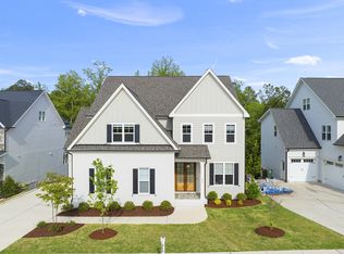 516 Broadly Glen Ct, Cary, NC 27519