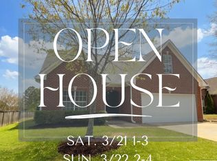 413 Waterford Dr, Calera, AL 35040