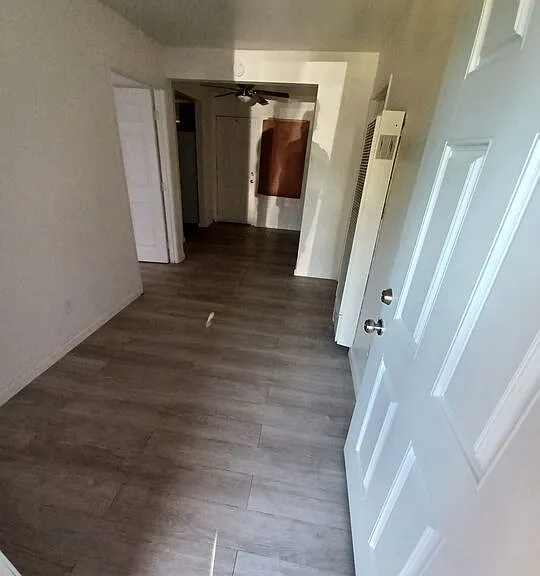 45045 W Redwood Ave — Photo 12