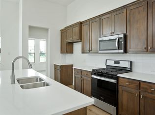 2624 Zinfandel Rd, Grand Prairie, TX 75054