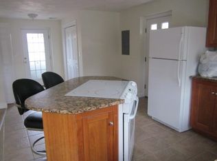 82 Pleasant St, Woburn, MA 01801